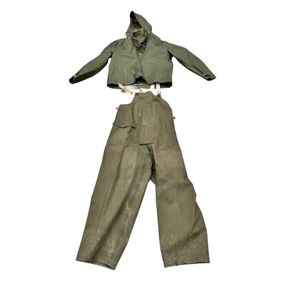 Vintage U.S. Navy Green Foul Weather Jacket & Pants Set Small - Picture 1 of 11
